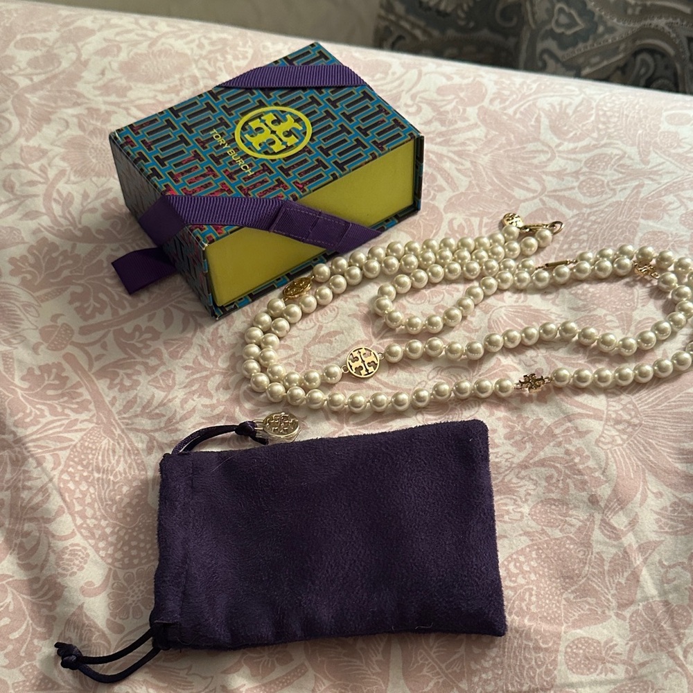 Tory Burch Pearl Necklace with Gold Details